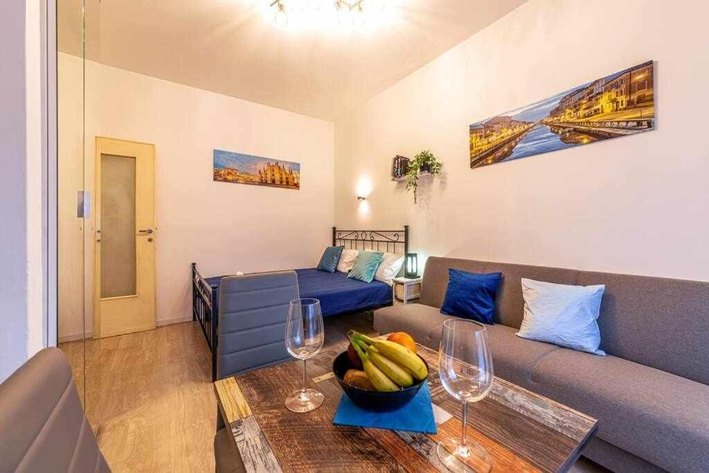 San Siro A 5 Minuti Casetta Dietro Allo Stadio Appartement Milaan